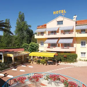 Logis L'esterella Hotel
